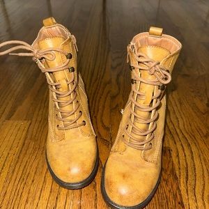 Mia leather tan combat boots